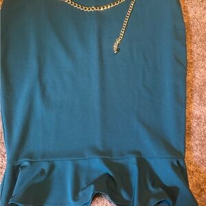 Green Knee-Length Pencil Skirt with Ruffled Embellishments